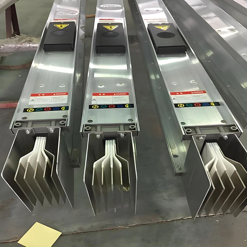 Лов Цуррент Енцлосед Бусваи